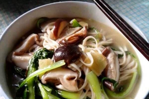 12种家常热汤面做法，特色汤面10种做法（10碗顶级美味的热汤面轻松做）