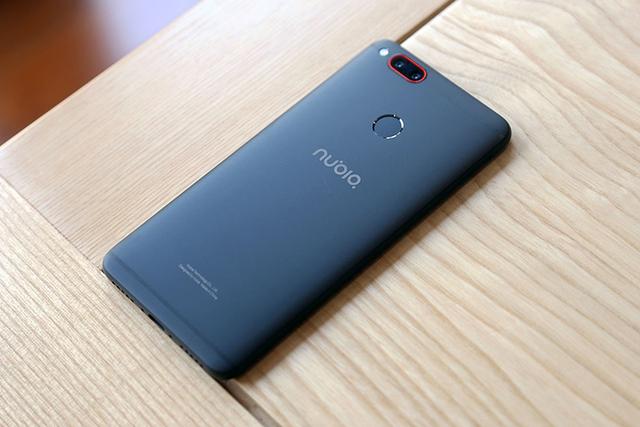 nubiaz17mini是什么牌子手机，努比亚Z17mini才899元