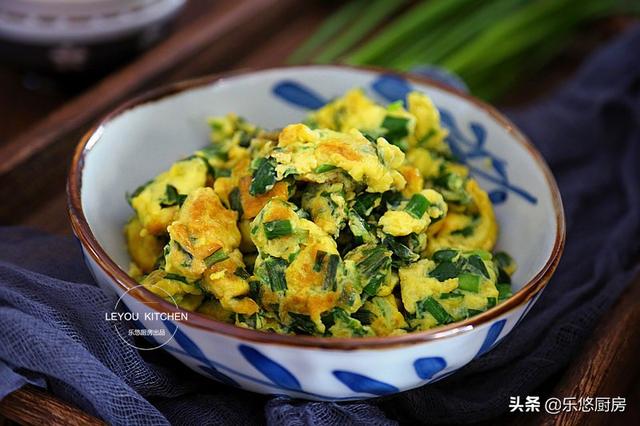 鸡蛋怎么炒好吃，鸡蛋怎么炒好吃又简单（鸡蛋的10种炒法）