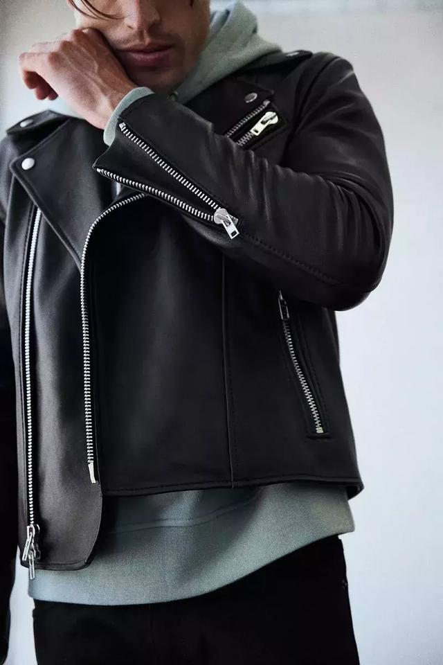 balmain是什么牌子，balmain是什么牌子手表（Off-White”）