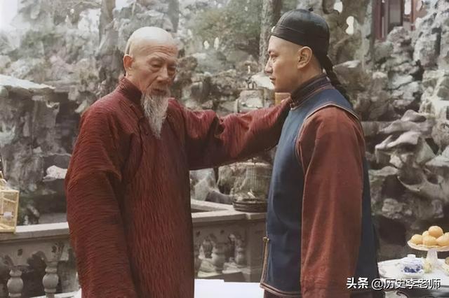 李鸿章简介，曾国藩这种烂人老是有人吹捧（俄国总理大臣：我孤陋寡闻了）