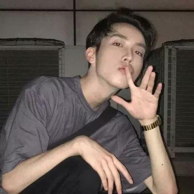 男头。忘掉种过的花，微信头像，男头。忘掉种过的花，重新开始。（“其实我不太懂喜欢）