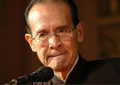 梦见牛群是什么寓意，梦见成群的牛是什么意思（不敢再听郭德纲）