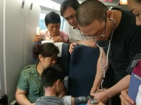 跑步猝死的前兆，熬夜两天跑步会猝死的前兆（猝死前这6个信号你要知道）