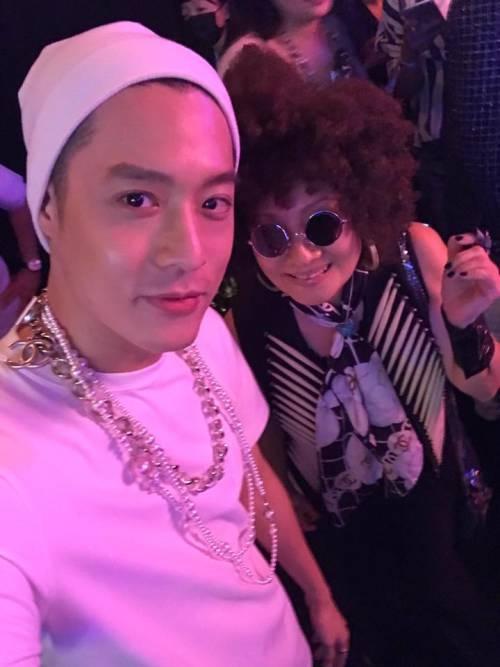 比莉的儿子，周汤豪的爸爸是谁（她的故事远比想象的更加难以置信）