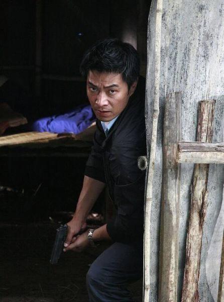 喋血钱塘江剧情介绍，喋血钱塘江电视剧内鬼是谁（这两部探宝谍战悬疑剧来为您换换口味）