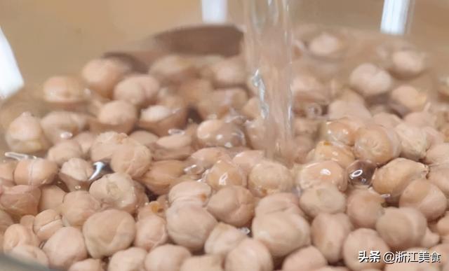 超级食品鹰嘴豆之香酥鹰嘴豆健康下酒菜，鹰嘴豆 下厨房（香辣酥脆鹰嘴豆丨下酒小菜）