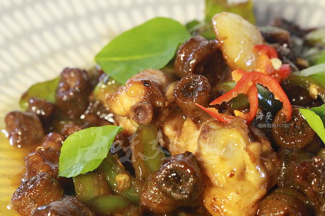 海葵怎么处理才能吃，海葵怎么清理怎么吃（花了2小时做一道酱爆海葵）