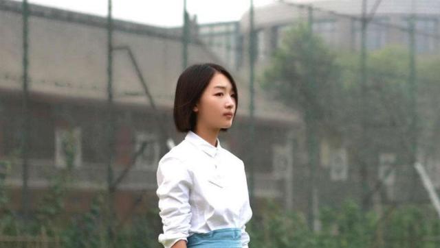 周冬雨演过的电影，周冬雨井柏然演的电影叫什么（周冬雨最热的6部电影）