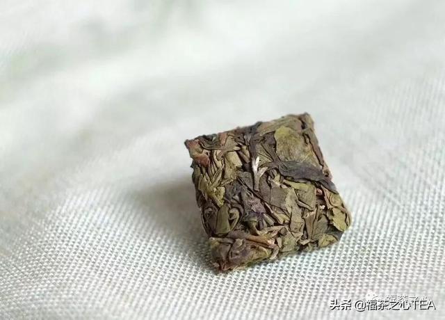 莲花峰茶不适宜哪些人喝,莲花峰茶有什么作用(了解福建全部茶叶看这一篇就够了) 莲花峰茶不适宜哪些人喝,莲花峰茶有什么作用(了解福建全部茶叶看这一篇就够了)
