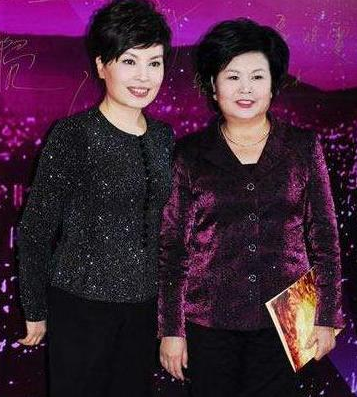 罗京可怕照片图片，罗京真的笑了（28年0失误获央视最高荣誉）