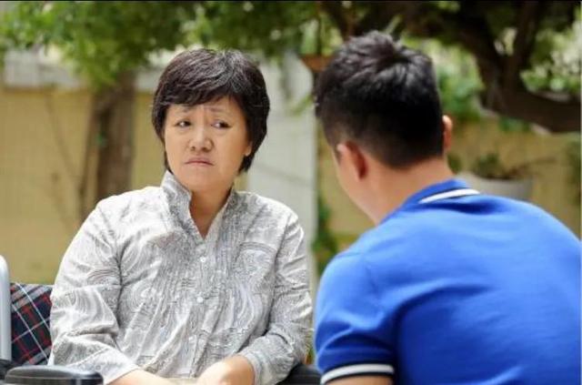 李幼斌姐弟合照，娱乐圈里最低调的亲姐弟和亲兄妹