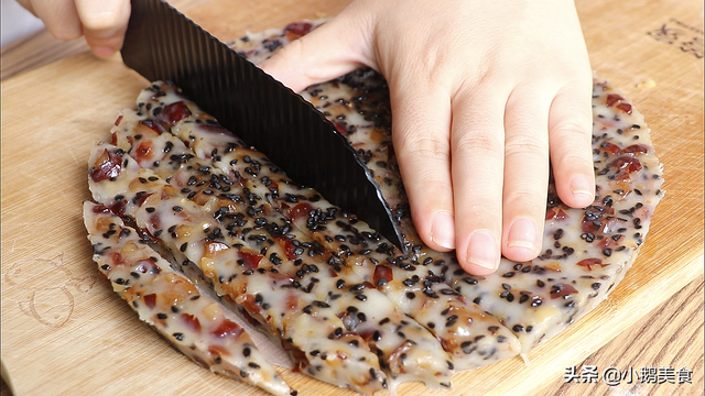 如何简单做蒸米粉，在家做蒸米粉的做法（搅成糊简单一蒸就搞定）