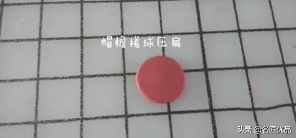 怎么用彩泥捏小兔子，小兔子用彩泥怎么捏（教你用超轻黏土做一个小兔子小挂坠）