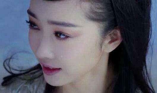 彭晓冉在电视剧灵魂摆渡里扮演什么角色，彭晓冉在电视剧灵魂摆渡里扮演什么角色了（《灵魂摆渡》里走出的3位小花）