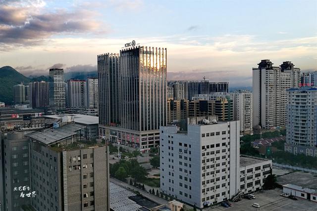 黔西南是哪个地区，黔西南属于哪（养老还是来贵州兴义吧）