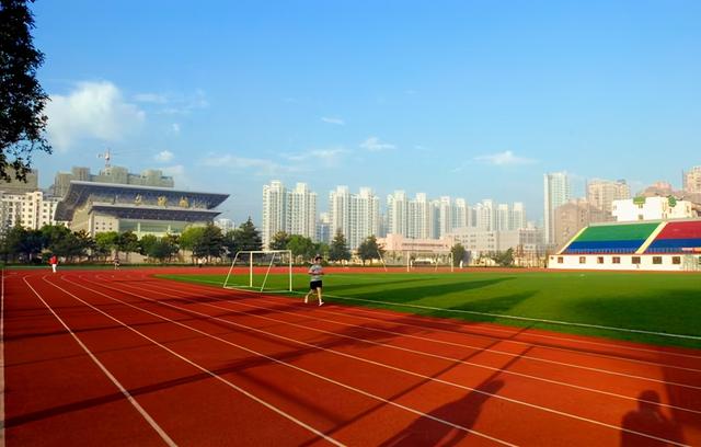 辽宁抚顺石油大学是几本大学，抚顺石油大学属于几本（全国石油行业特色本科12校）
