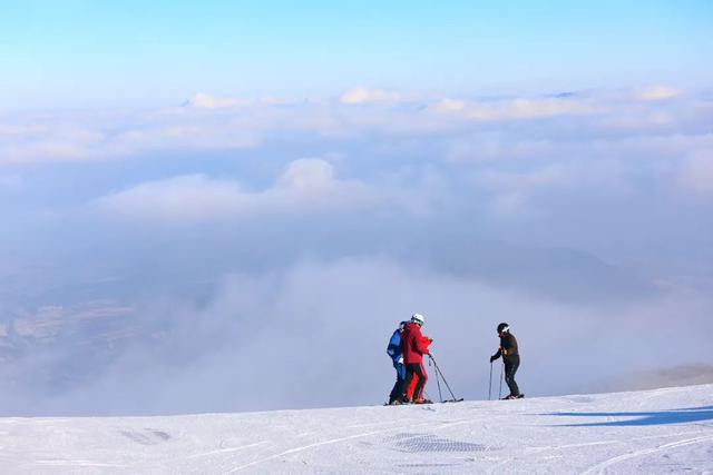 吉林市十大滑雪场，江南美女打卡吉林四大滑雪场