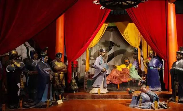 白帝城托孤的故事，讲述白帝城托孤大概内容（一场细思极恐的政治作秀）