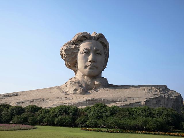 橘子洲头中的橘子洲是指，橘子洲头的洲什么意思（被誉为“中国第一州”）