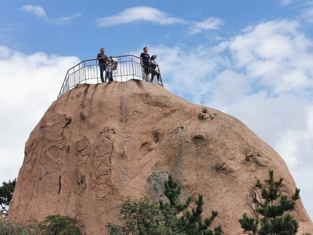 鹤山市属于哪个省哪个地区，鹤山哪里的（北有山东青岛以“石奇”而闻名的鹤山风景区）