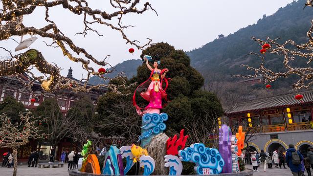 华清宫位于哪里，华清宫简介（中国唯一的皇家沐浴圣地）