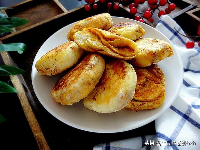 锅饼的做法锅饼怎么做，家常锅饼的做法（烧饼这么做真省事）