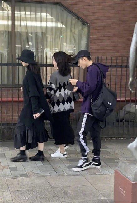 张一山宋妍霏恋情曝光，女方终于主动承认了！官宣时却已经分手了