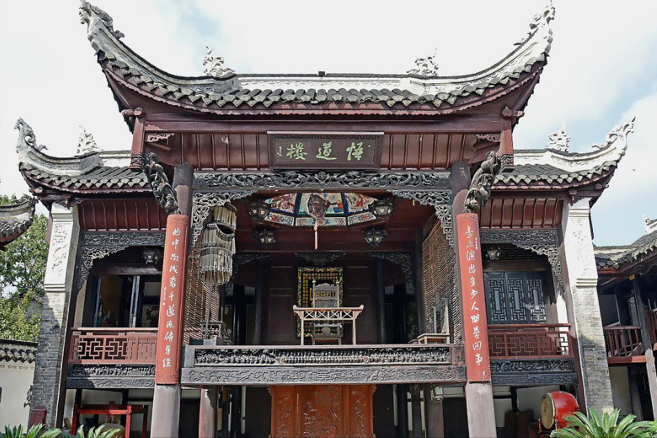 丽江古城门票多少钱(云南旅游攻略6天5晚多少钱)
