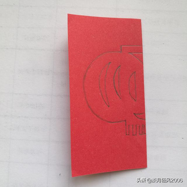 小学生手工灯笼怎么做，小学生怎么手工制作灯笼（幼儿园简单亲子手工）