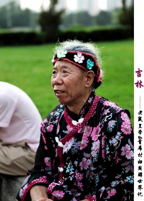 东北大秧歌曲60分钟，东北大秧歌曲60分钟mp3（这种广场舞激情奔放）