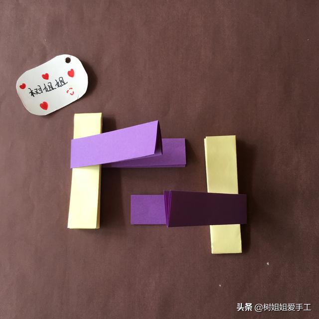 无敌回旋飞镖简单，折超级简单的回旋飞镖（正方形牙签陀螺与回旋飞镖牙签陀螺的折法）