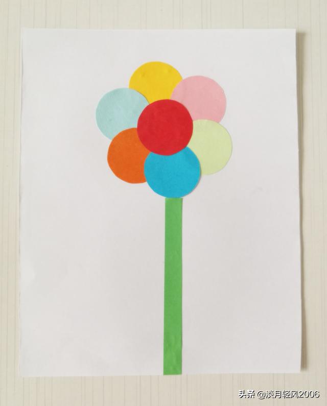 幼儿园最简单手工贺卡，幼儿园手工制作新年贺卡（用卡纸做一枝彩色的花）