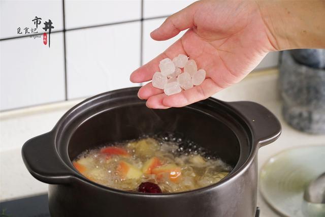 苹果胶怎么吃，苹果胶怎么吃好吃（苹果和红枣是绝配）