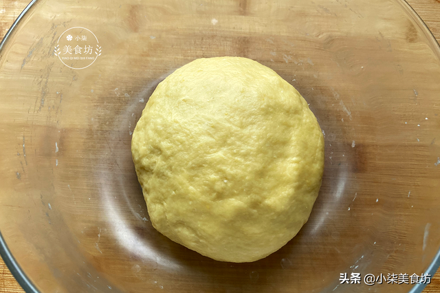 蒙古果子的做法，蒙古果子做法和配方（2碗面粉打3个鸡蛋）