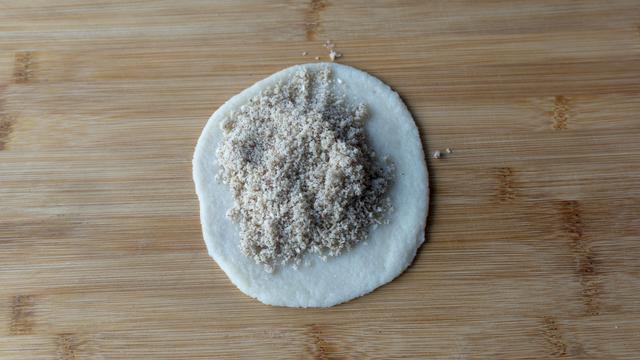 绞肉机能把米打成粉吗，绞肉机可以打糯米粉吗（制作出来的米粉口感润滑）