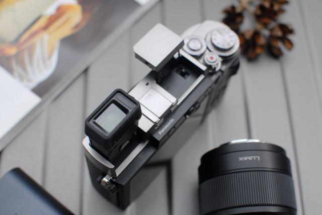 如何评价松下的GX9，松下gx9和gx10（让所见即所得：松下LUMIX）