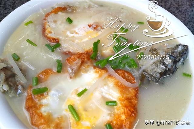 怎么样做出鲜美奶白鲫鱼汤，这才是鲫鱼汤正确做法