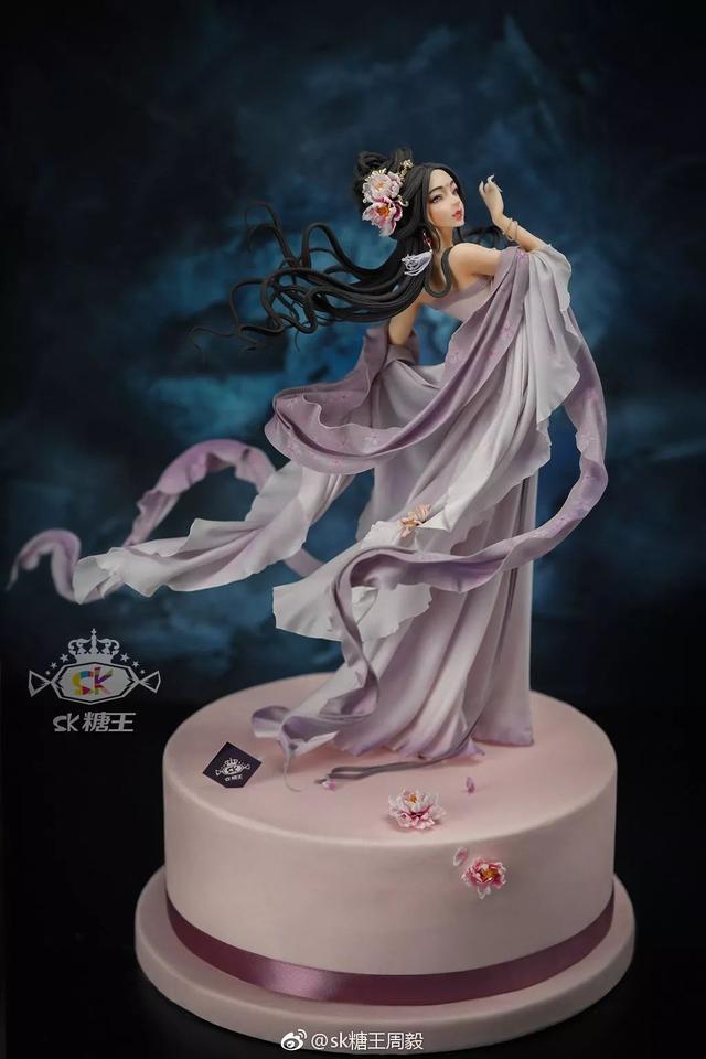 翻糖蛋糕是什么意思，婚礼蛋糕的寓意是什么（有人靠翻糖蛋糕斩获国际大奖）
