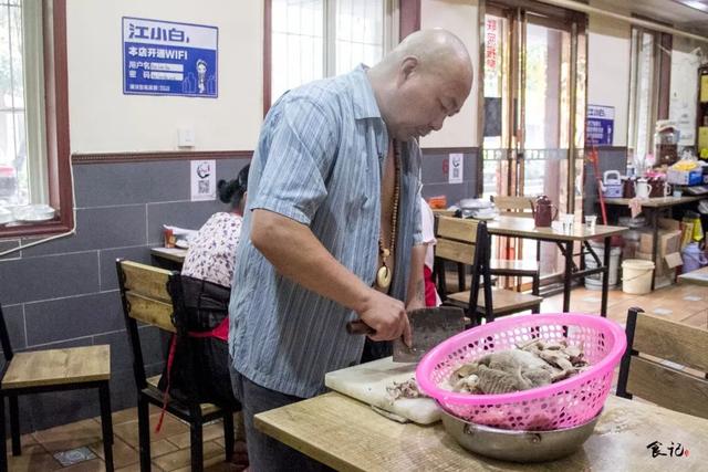 河南老式炒面的制作方法，河南老式炒面做法视频（别问了，襄阳真的没什么好吃的）