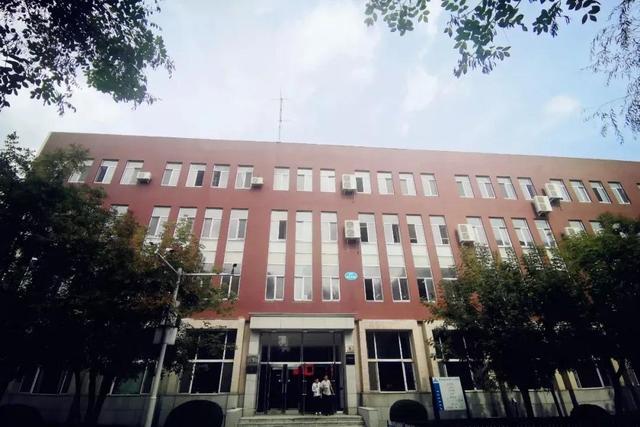 东北师范大学人文学院能三本升二本吗，东北师范大学人文学院是全日制本科学校国家承认吗（<二>东北师范大学人文学院）