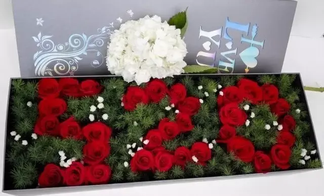 背景图  我喜欢你 天地可鉴，背景图ins风高级质感带字（明天520，致我最爱的人）