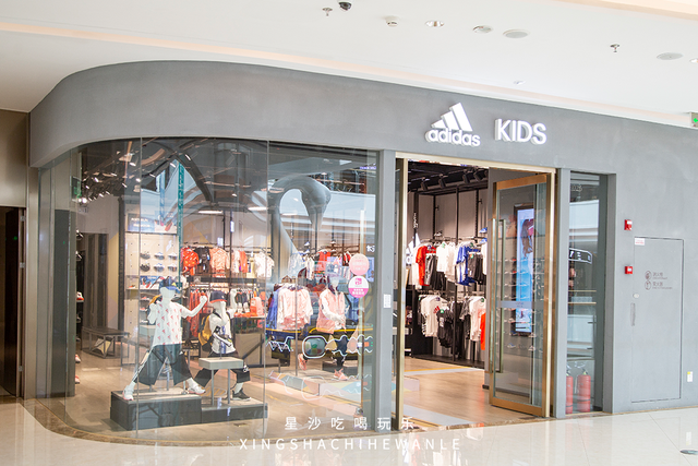 小天才z1s和z5的区别，小天才z5和z5（吃喝玩乐购5折起一网打尽）