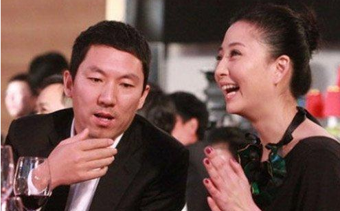 殷桃与文强亲密图片，文强与殷桃（“水蜜桃”殷桃的肆意情事）