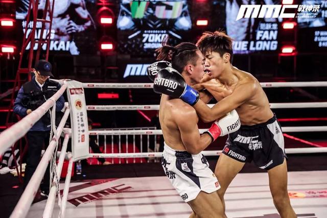 yy格斗俱乐部，西瓜山河豚鬼谭咏麟新歌（东方擂职业格斗亚洲杯——火热开战中）