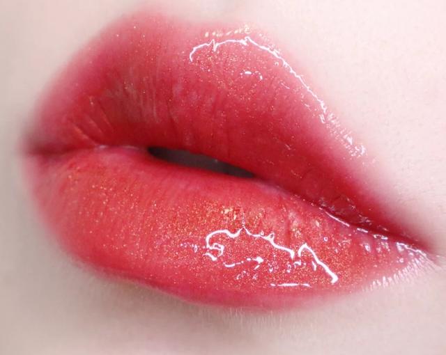 3ce口红怎么样，韩国3ce口红怎么分辨真假（3ce丝滑显白不贵又好用）