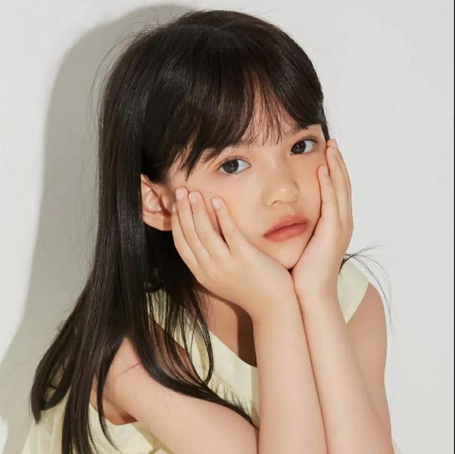 五行缺金的女虎宝宝叫什么名字好，2022虎宝宝缺金女孩取名（小孩子五行缺金取名字能量满满复古浪漫-可爱点）