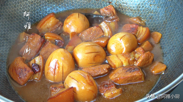 夹馍怎么做，今日里现炒肉夹馍（肉夹馍最简单家常做法）