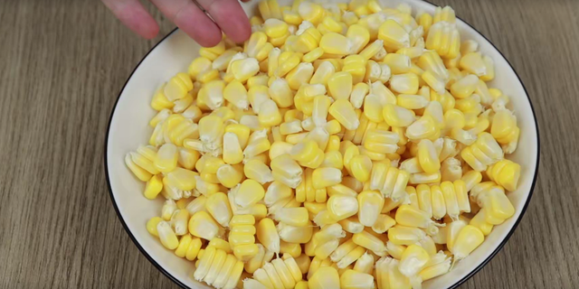 新鲜玉米怎么保存，鲜玉米冷库保鲜技术（终于学会新鲜玉米保存了）