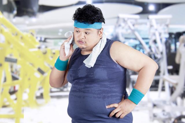 湿气重尽量六不吃，湿气重的人应该少吃哪些食物（饮食“4少5多”）